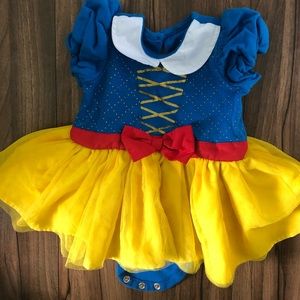 Disney baby Snow White dress size 12-18 month